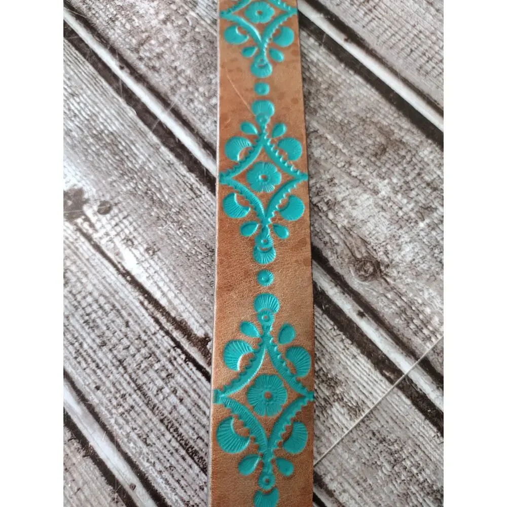 Justin Brown w/Teal Accent Tooled Leather Belt Silver-Tone Heart Buckle Women 26